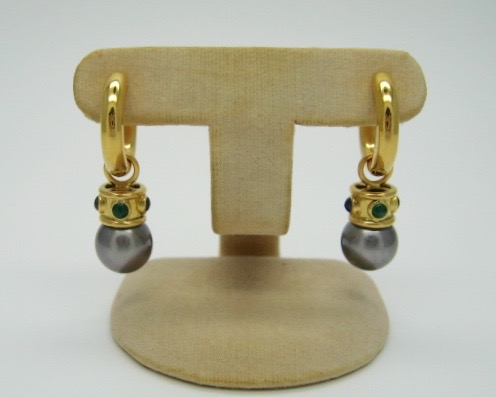 Yellow Gold Hoop Earrings with Detachable Grey Pearl Ear-hangers